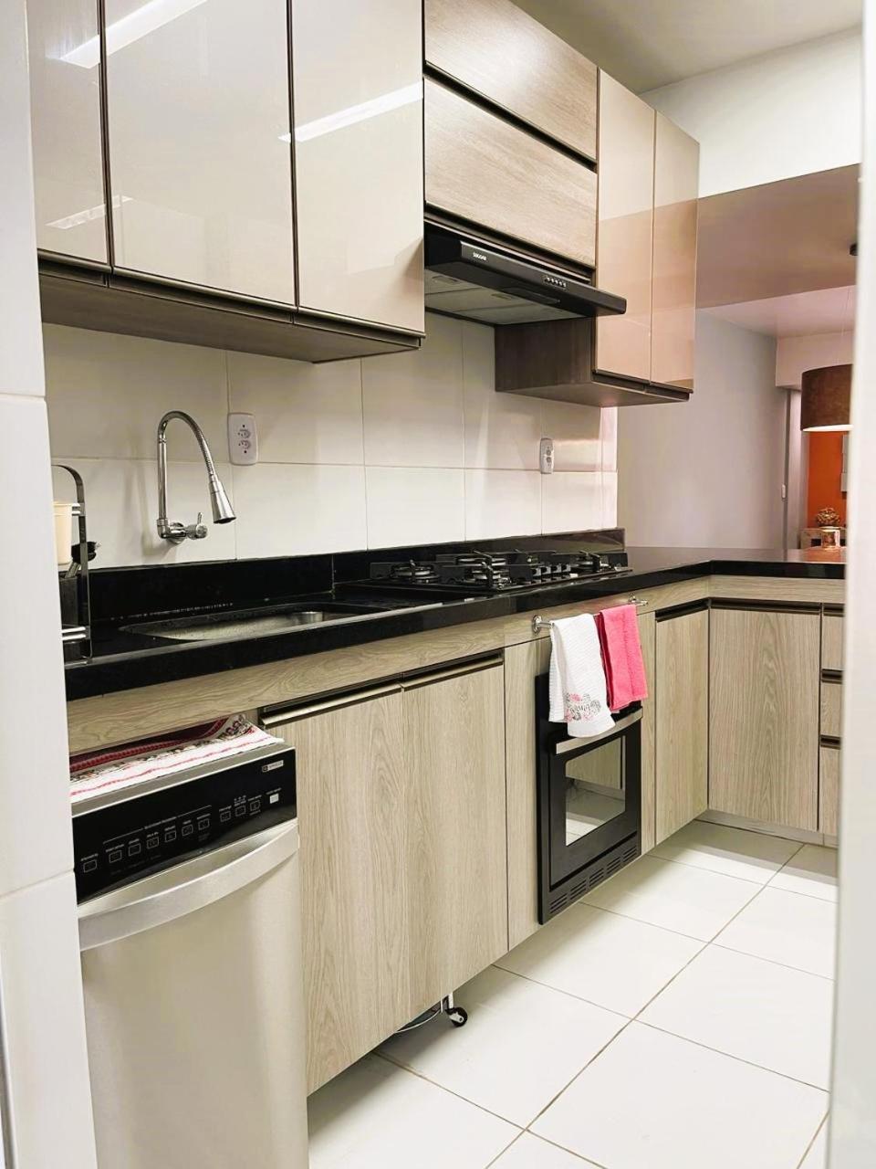 Apartamento De 3 Ambientes Com Aconchego E Excellente Localizacao Salvador Extérieur photo